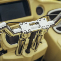 Assault Handlebar Risers — Rise 10 cm (4"), Clamping diameter 32 mm (1-1/4"), Chrome