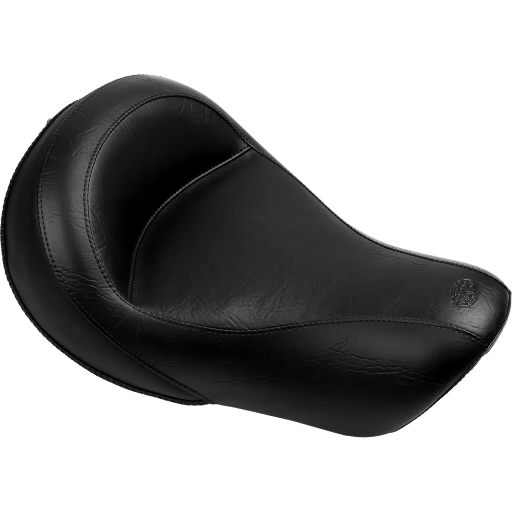Solo Seat — 48.3 cm (19") overall, 40.5 cm (16") driver length, 34.5 cm (13.5") width, Black