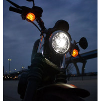 5-3/4" LED Adaptive 2 Headlight — black